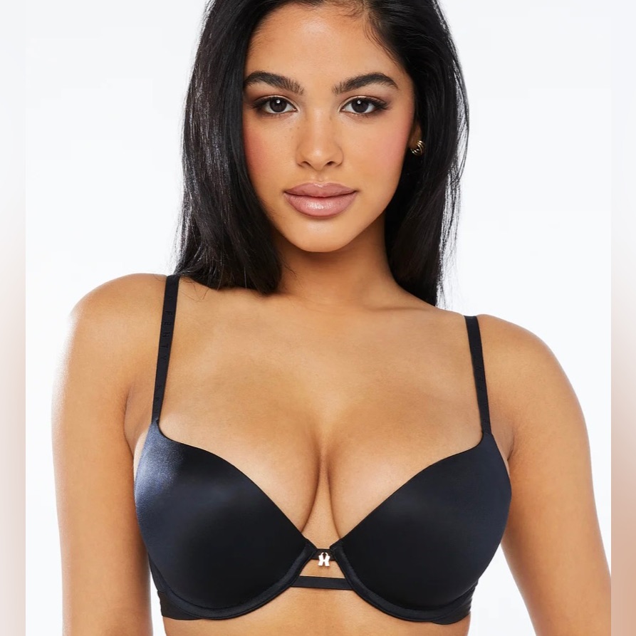 Brand New Savage X Fenty T Shirt Bra Size 34dd